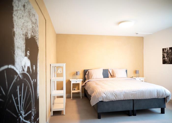 (c) S.i. Binsfeld-Holler-Breidfeld