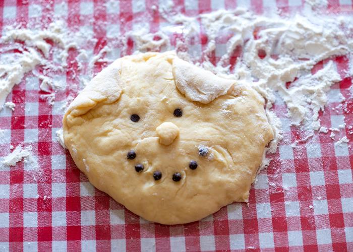(c) Sven GIRRENS - Cuisson au four à bois à l'ancienne