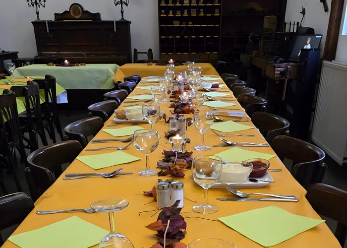 (c) S.i. Binsfeld-Holler-Breidfeld