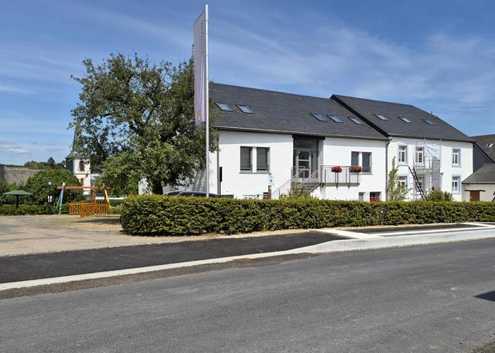 (c) S.i. Binsfeld-Holler-Breidfeld